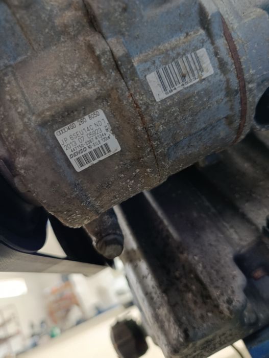 Compressor ac Audi 2.0 TDI cglc 4g0260805d
