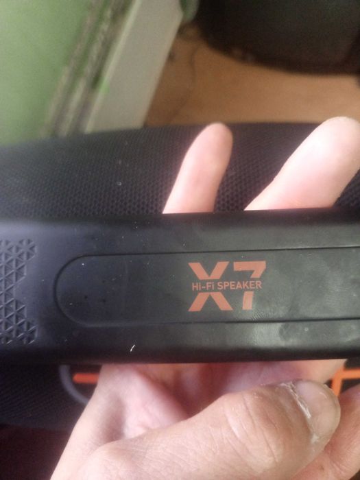 Колонка x7 новая. Продам.