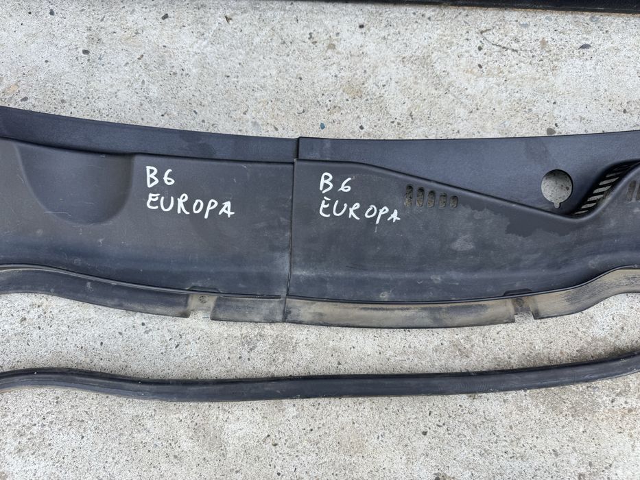 Plasticuri parbriz plastic stergatoare pt vw passat b6 europa