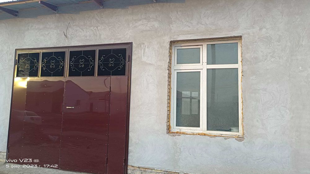 Noturar bino (avto tex, moyka, sex, va ustaxona uchun mos joy)