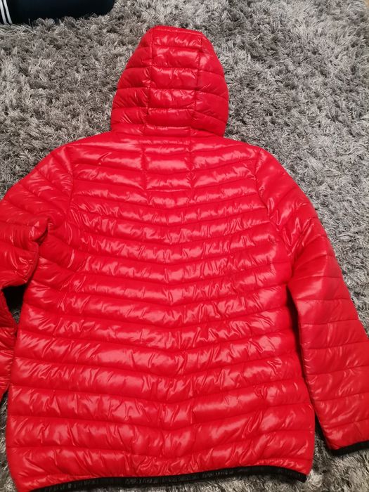 Vand geaca primavara baieti 12-13 ani, Reserved