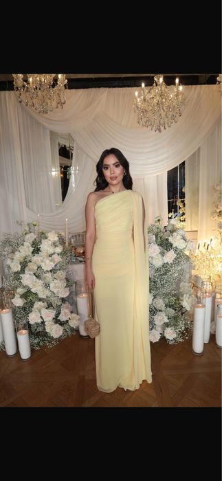 Платье длинное нарядное