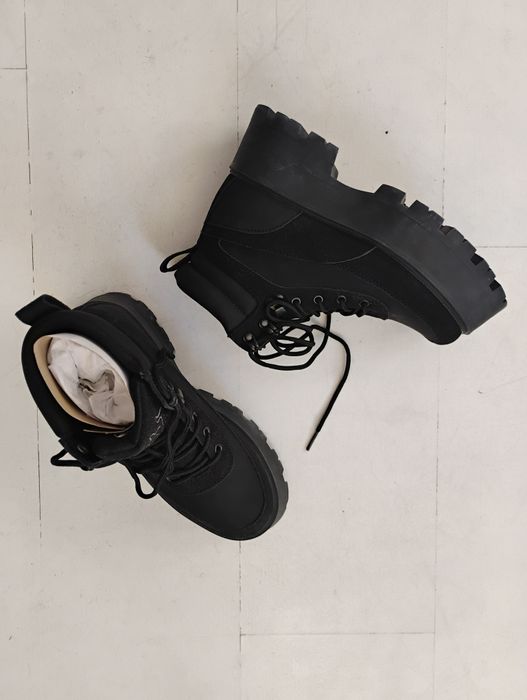 Боти с висока подметка