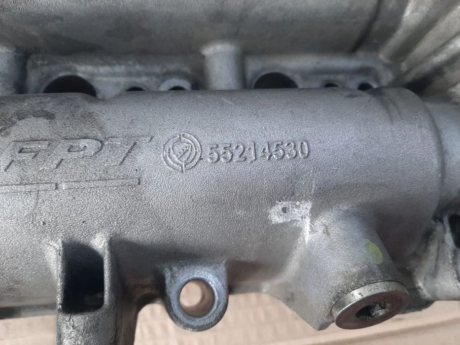 capac chiulasa cu axe came 1.6 d multijet 198a3000 fiat  doblo  55214530