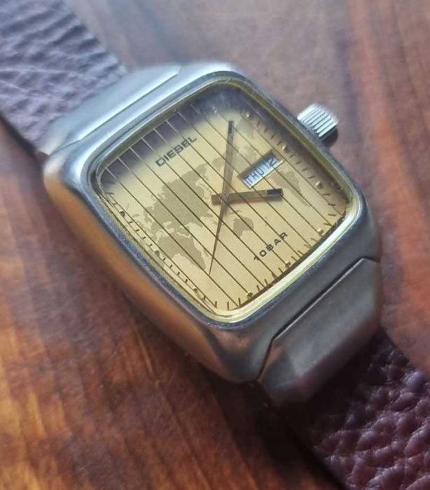 Красив ретро часовник Diesel за ценители