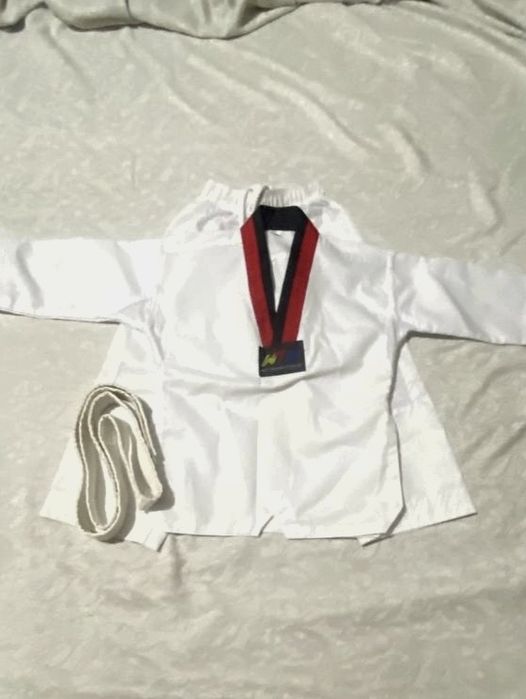 Детская форма для таэквондо
