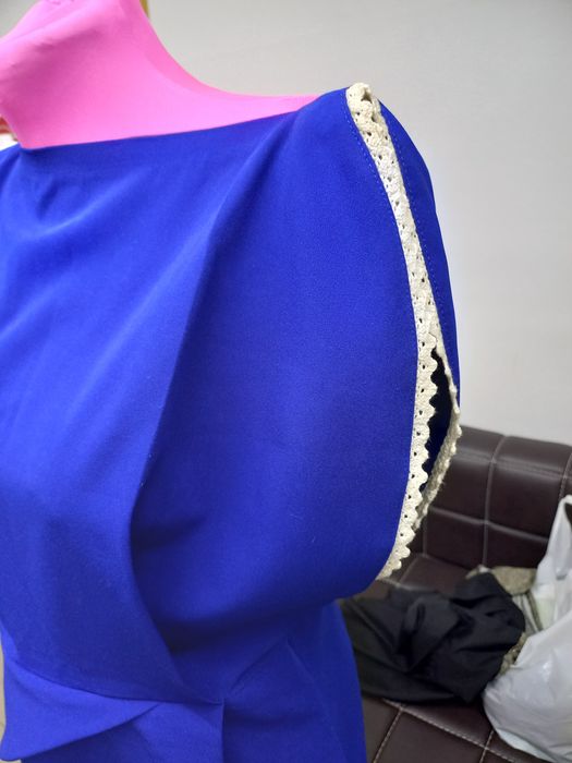 Продам платье женское