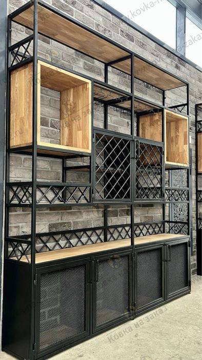 Металлический шкаф LOFT