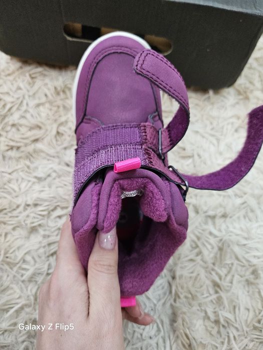 Новые детские ботинки 26р