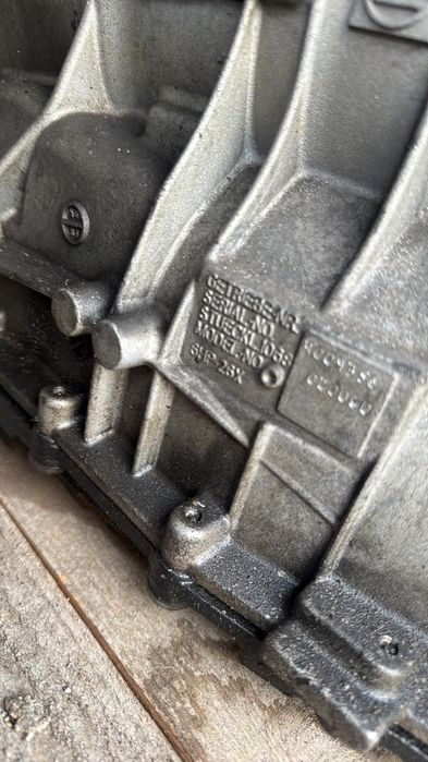 Автоматична  скоростна  кутия  за  БМВ Х5 3.0.231 к.с. заедно със разд