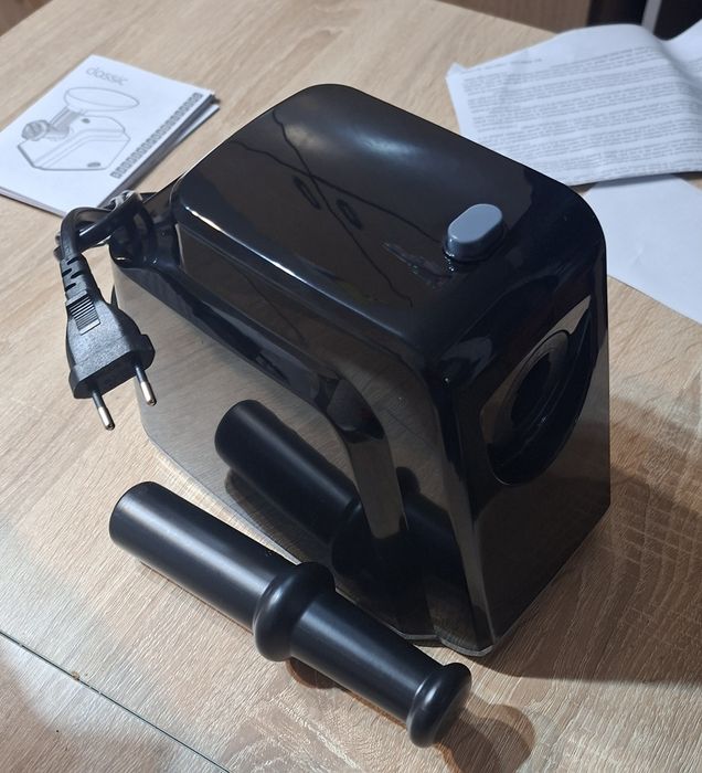 Електрическа месомелачка Tefal нова гаранция