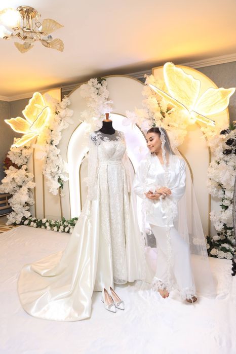 Свадебная платье