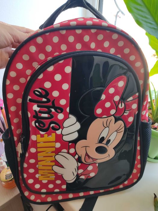 Продам рюкзак школьный