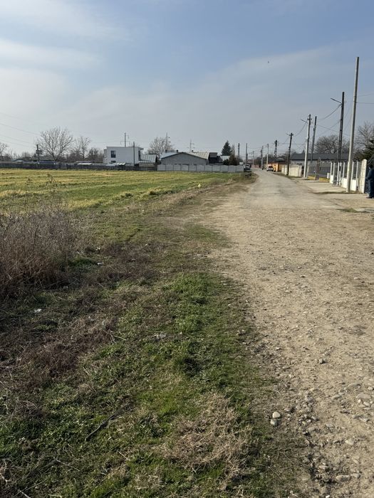 Teren  lot 500 mp Barcanesti de vanzare!