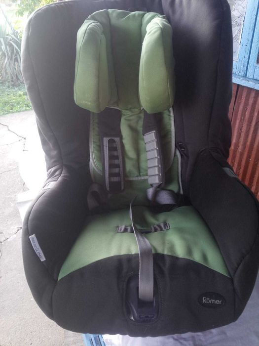 Детско столче за кола