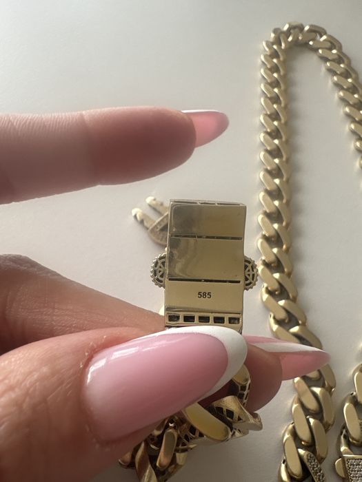 Cand set lant ai bratara