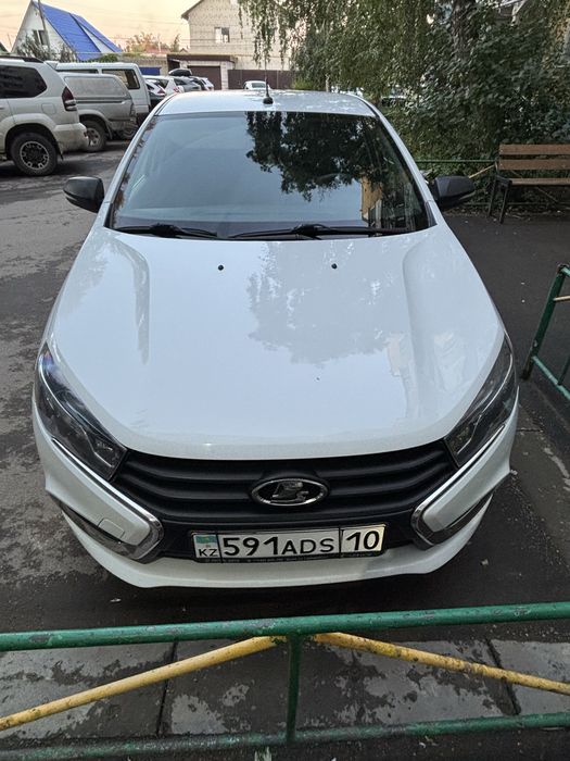 Продам весту в родном окрасе