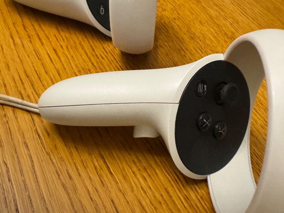 Мета Квест 2 Meta Quest 2