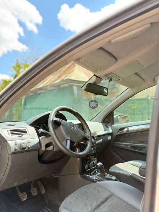 OPEL Astra 2008 — imagine 5