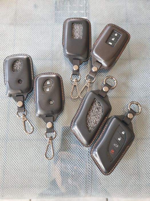 Чехол для ключа Lexus.