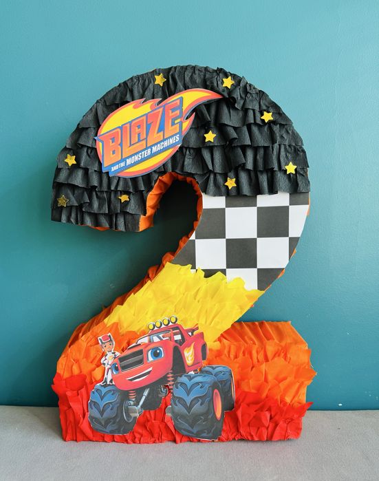 Пламъчко пинята Blaze