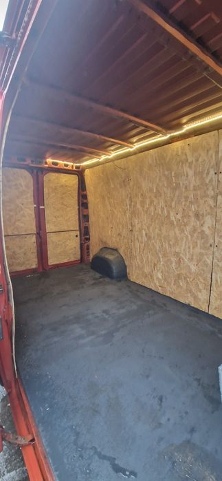 Vând Fiat Ducato  recondiționata recentnt fără rugina ,