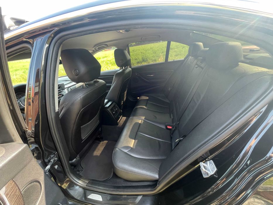 BMW 318D Luxury F30 2014, 279500 km