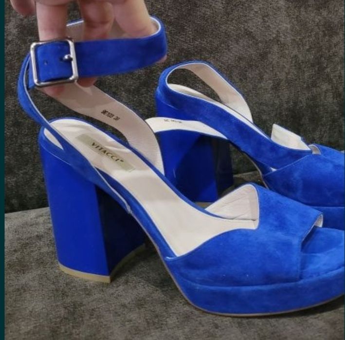 Босножки замшевые