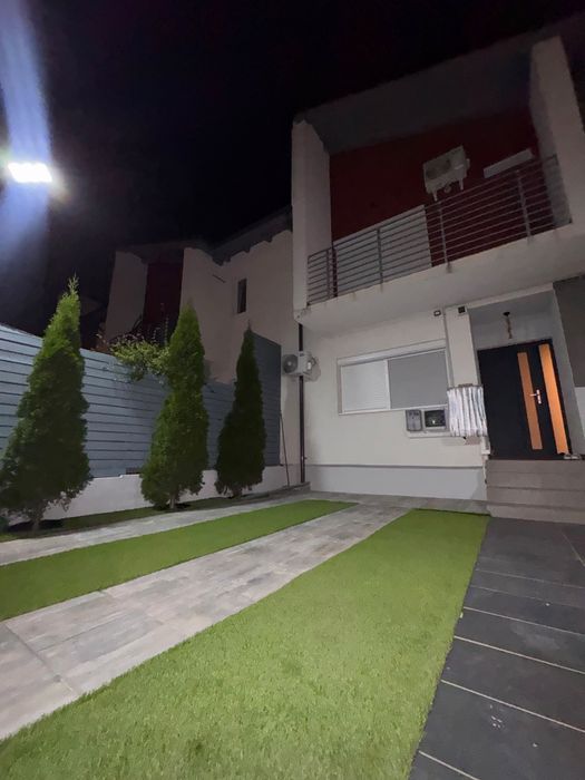 Casa de vanzare in Sanpetru  , gata de mutare , langa Dealul Lempes