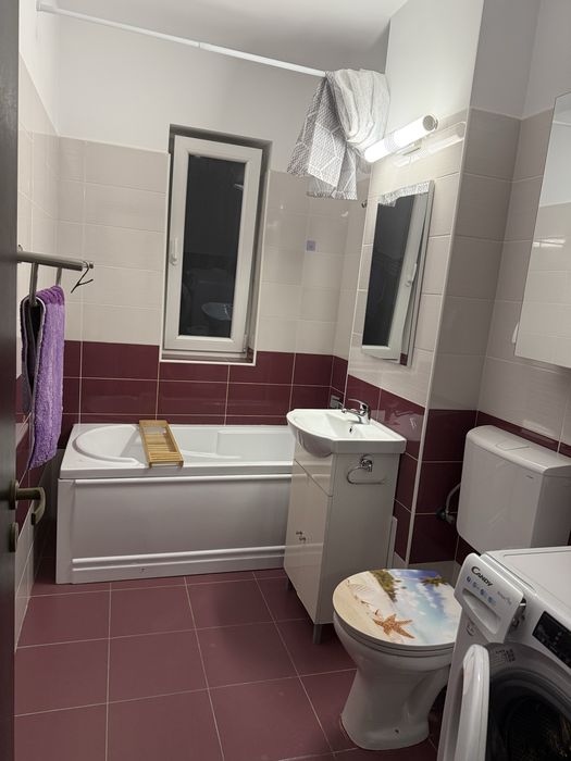 Ofer spre inchiriere apartament cu 2 camere . Zona Subcetate , Sanpetru