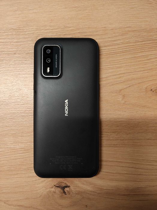 Продавам Nokia XR21