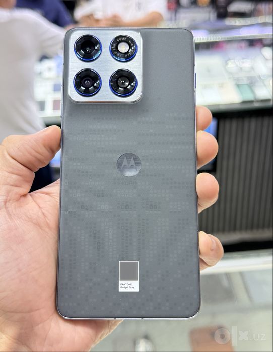 Motorola edge 70 grey 12/512 gb