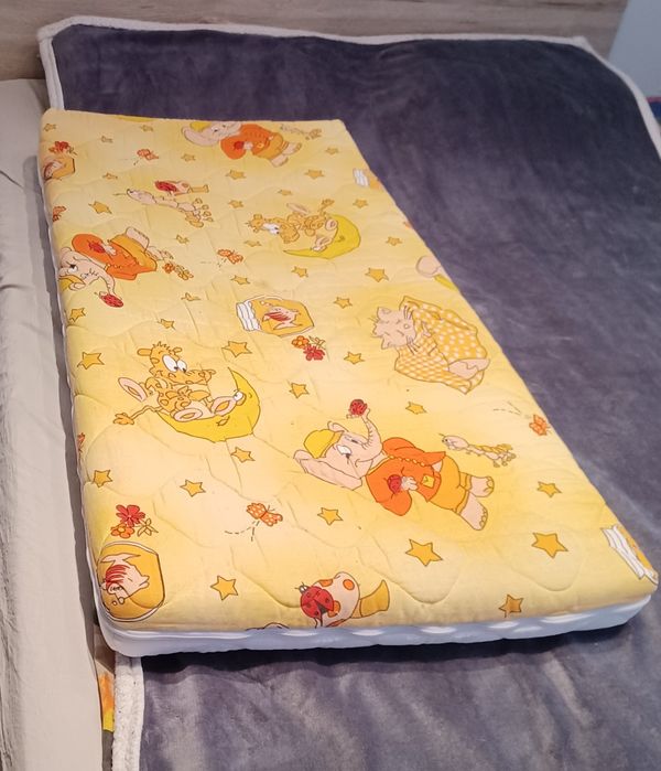 Бебешко креватче