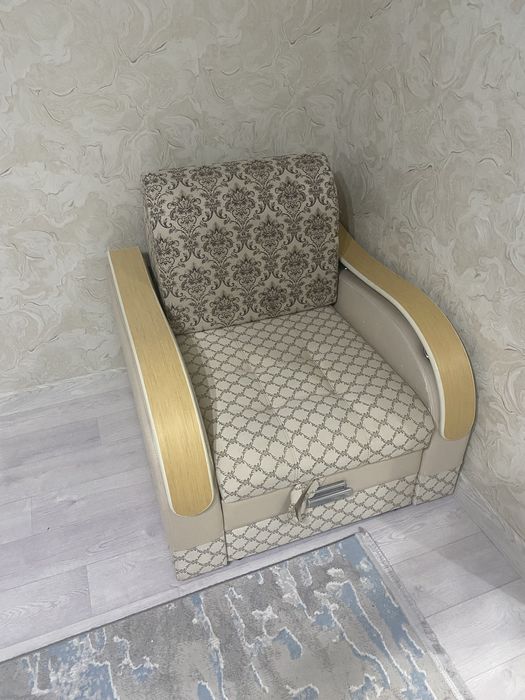 Продам диван кресло 15000 тысяч