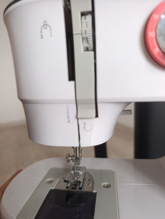 Швейная машина новая