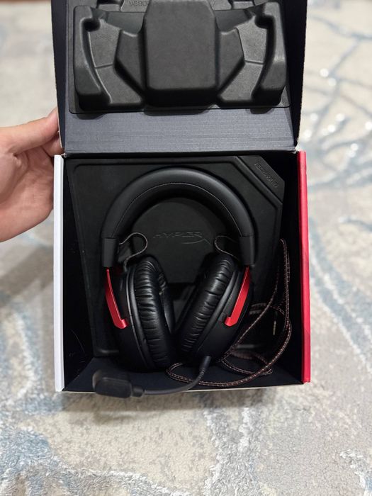 HyperX Cloud III