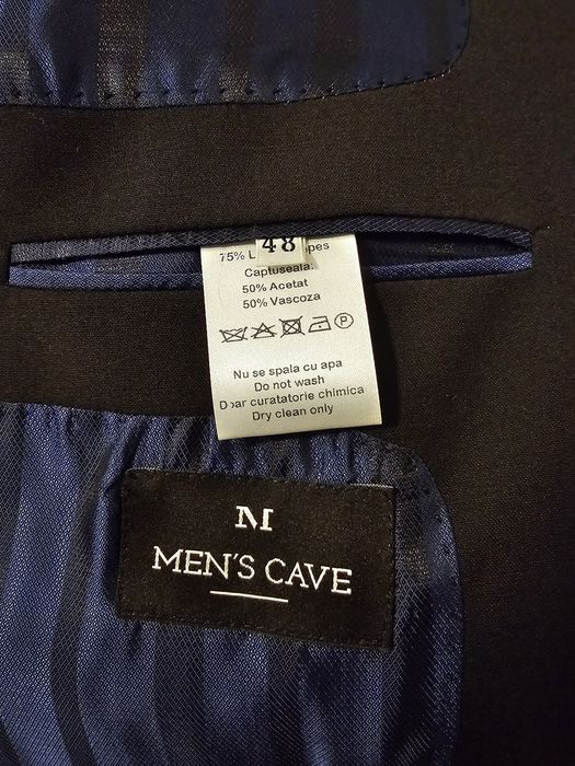 Sacou ceremonie Men's Cave