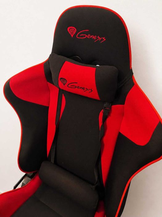 Scaun Gaming Genesis – Reglabil, cu perne lombară și cervicală