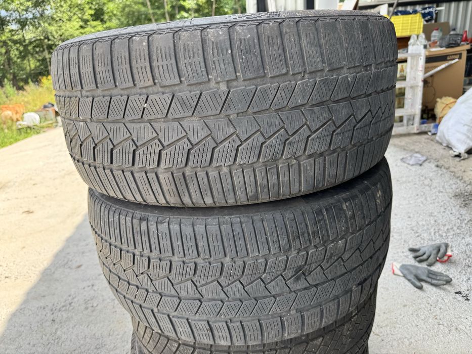 Anvelope de iarna Continental 255/40 r20 2 bucati