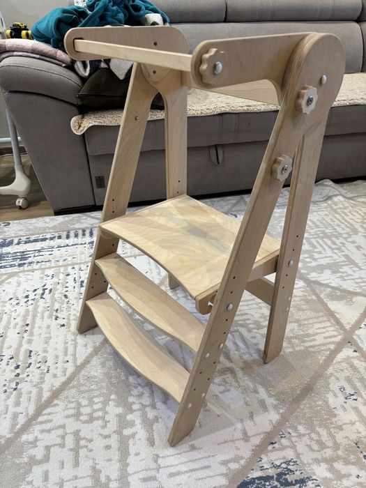 Башня помощника монтессори, растущий стул