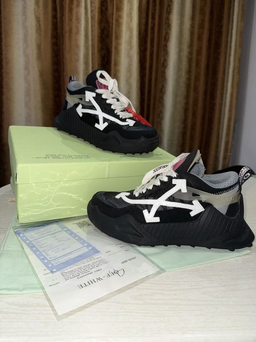Vând adidasi off white odsy 1000