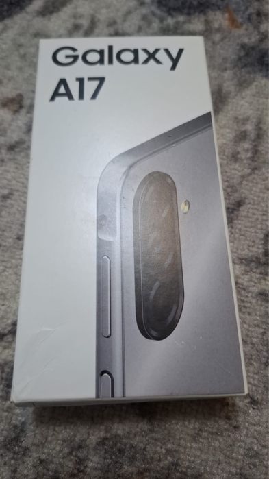 Samsung a17 256гб почти новый