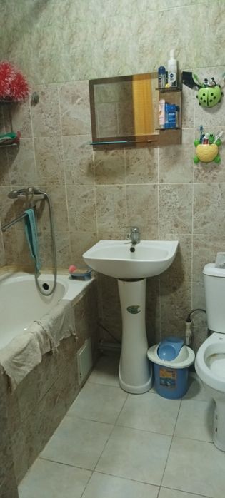 Продается квартира +насос +падвал