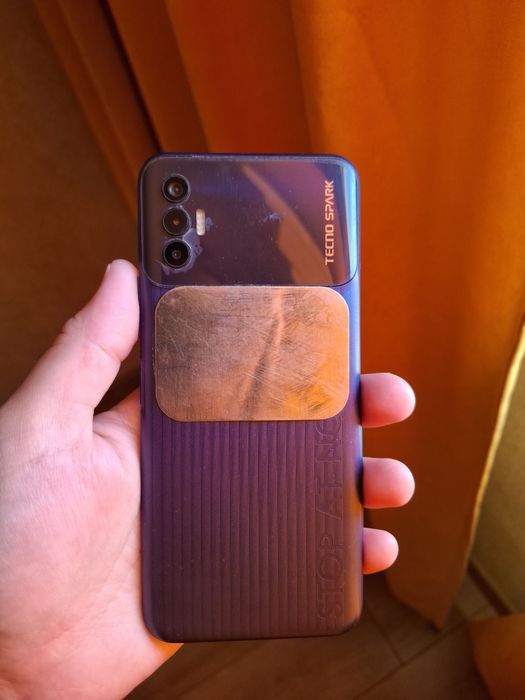 Technology spark 8p
