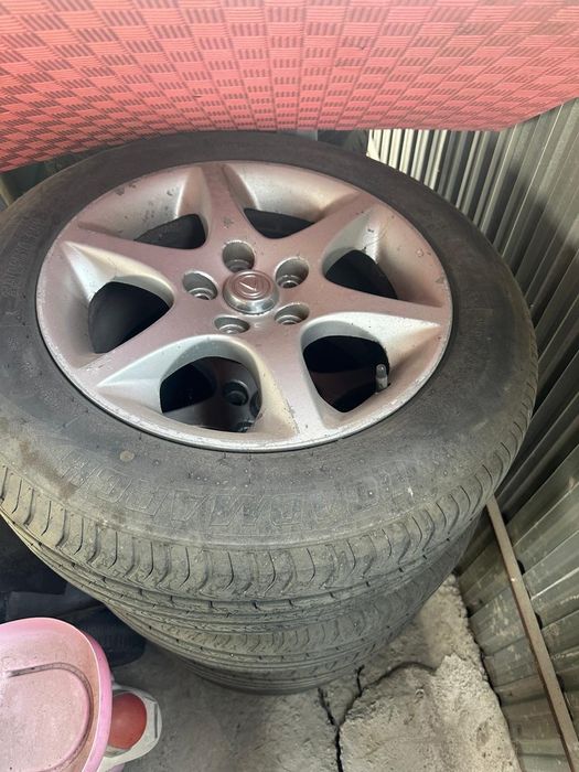 Продам диски с резиной