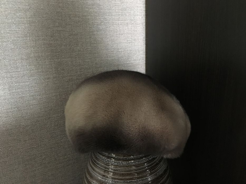 Продам берет норковый