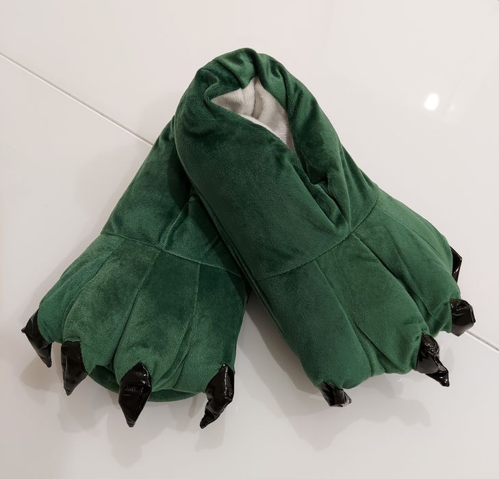 Продаются тапочки лапы Дракона