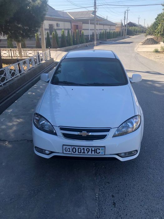 Авто машина Жентра 2023 йил.ноябрь тех паспорт 63000 пробег метан заво
