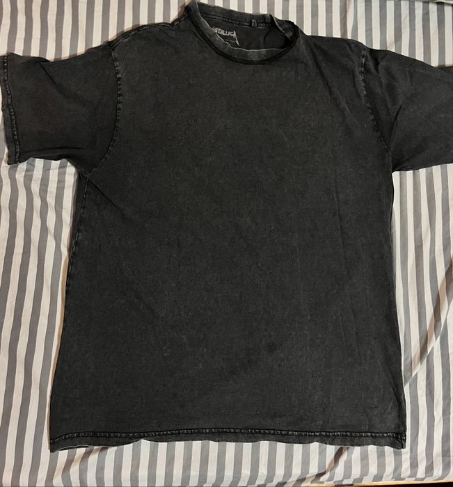 Тениска на Metallica и Iron Maiden, Oversized, Bershka
