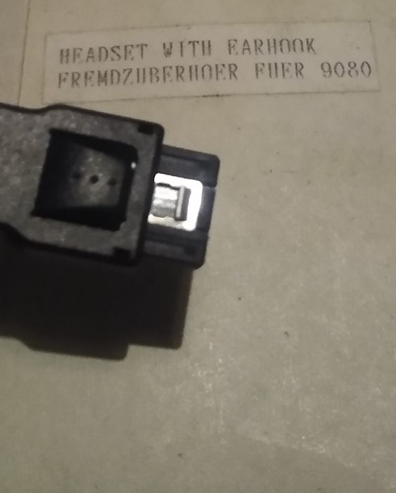 Lot 16  bucati handsfree-uri noi pentru telefoane vintage